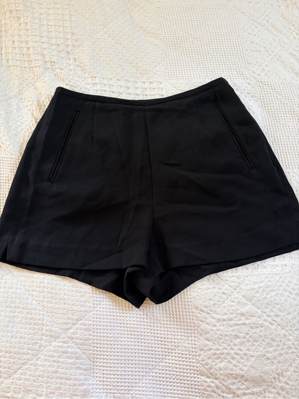 Vintage Banana Republic Classic Black High Waist Black Women's Shorts - Picture 3 of 6